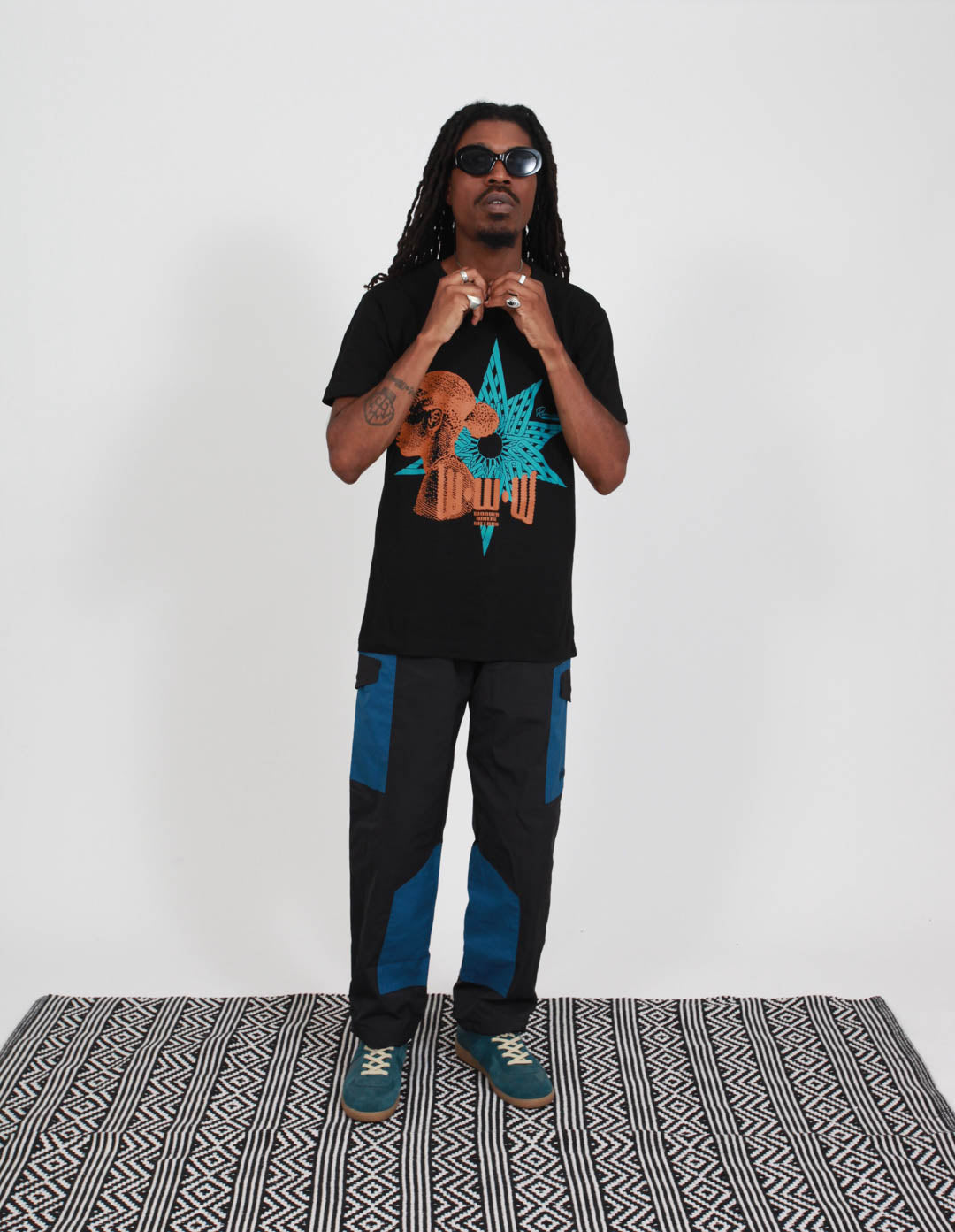 WONDER PT.1 TEE (BLACK)