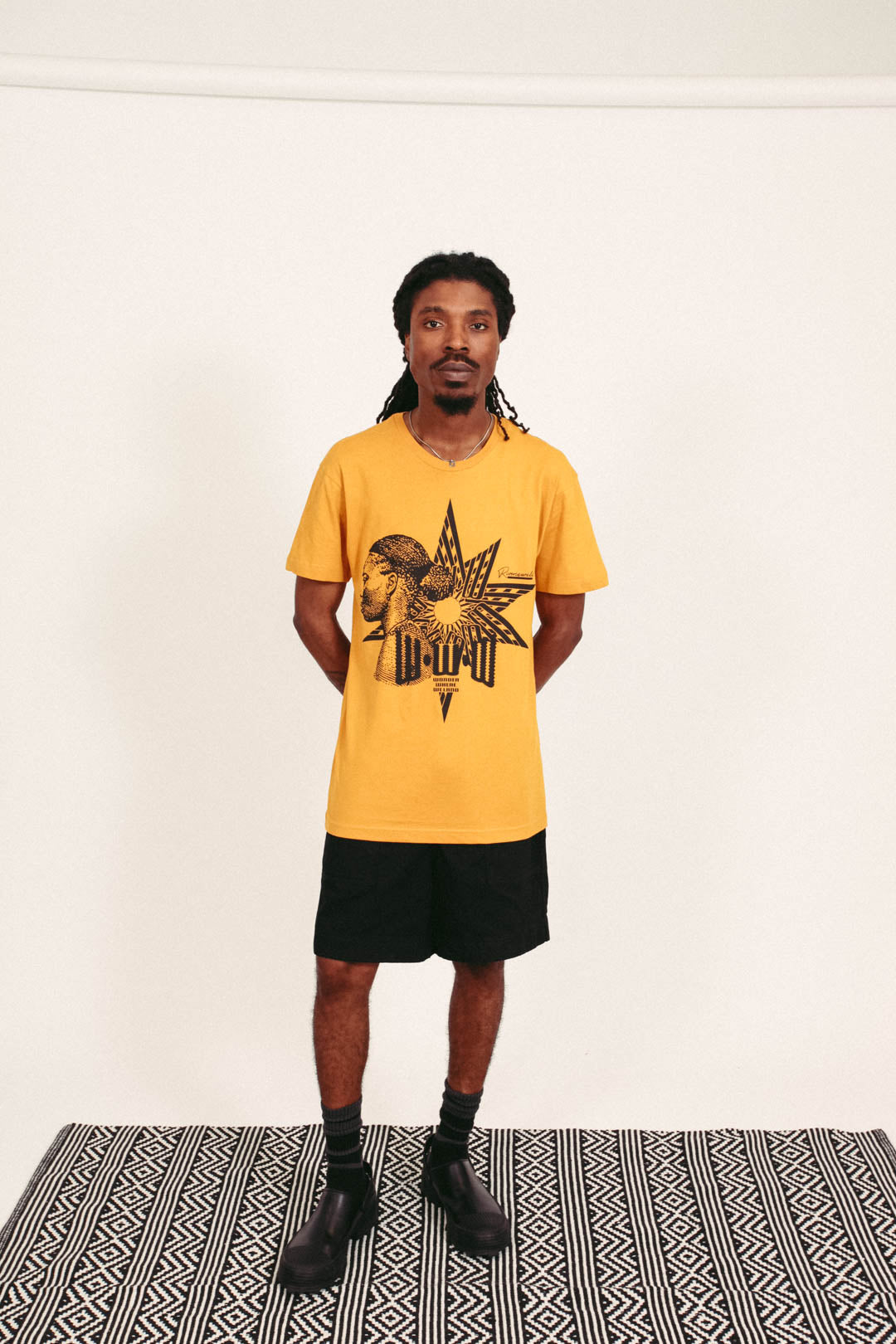 WONDER PT.1 TEE (OLD GOLD)