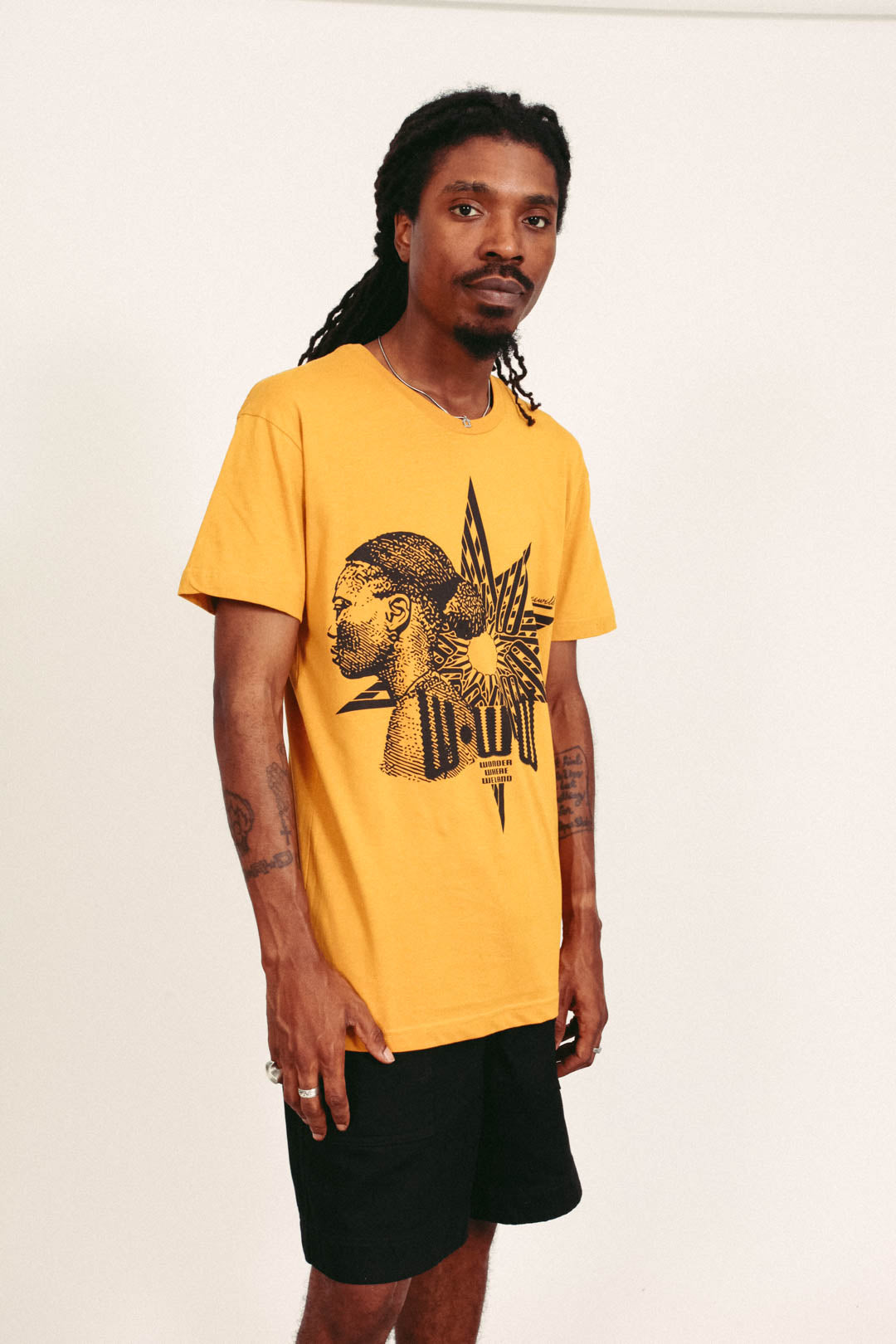 WONDER PT.1 TEE (OLD GOLD)
