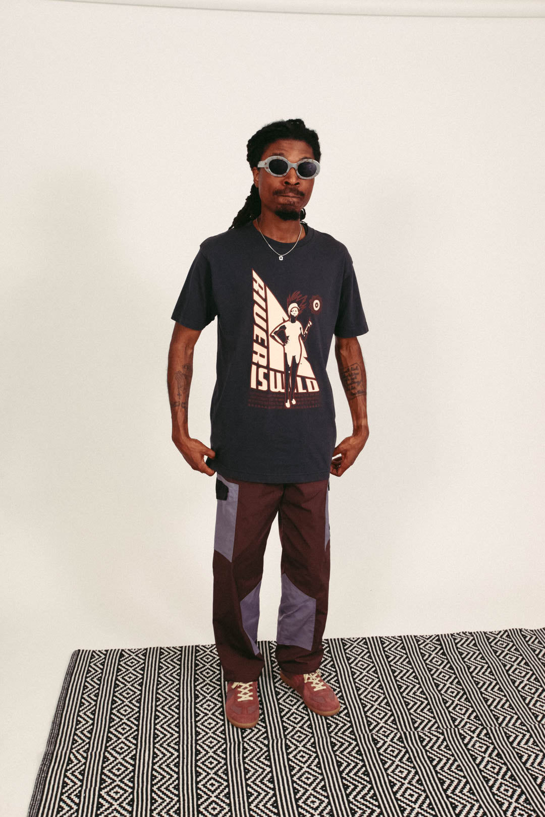 RUSH TEE (GARMENT DYED NAVY)