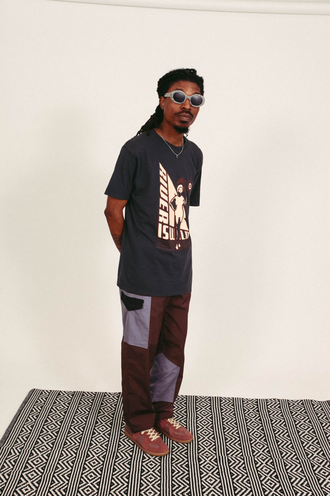 RUSH TEE (GARMENT DYE BLACK)