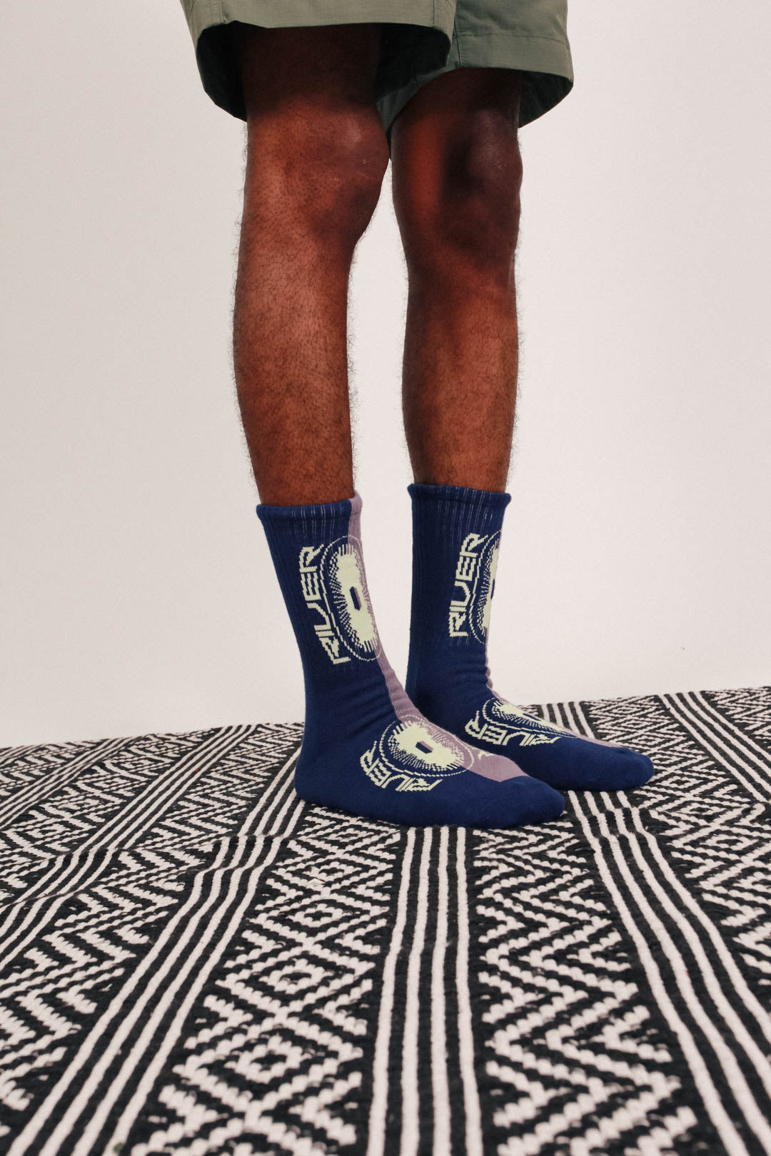 SPIRAL SOCKS (BLUE/PURPLE)