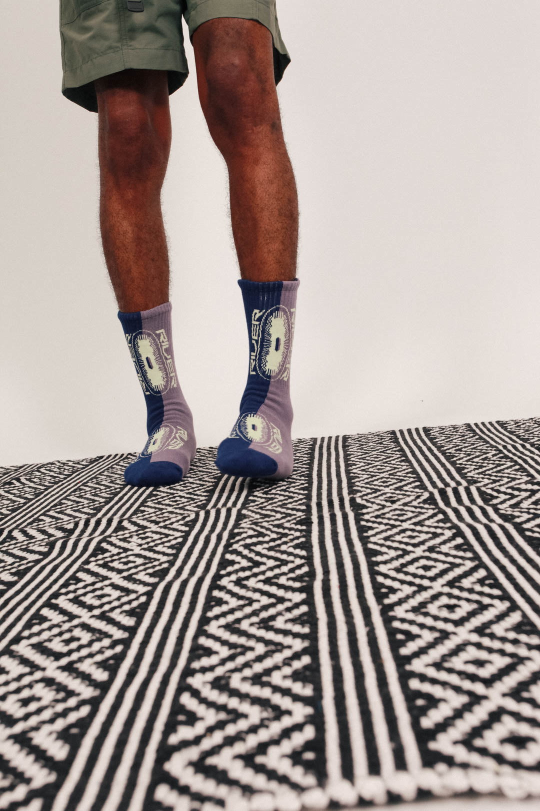 SPIRAL SOCKS (BLUE/PURPLE)
