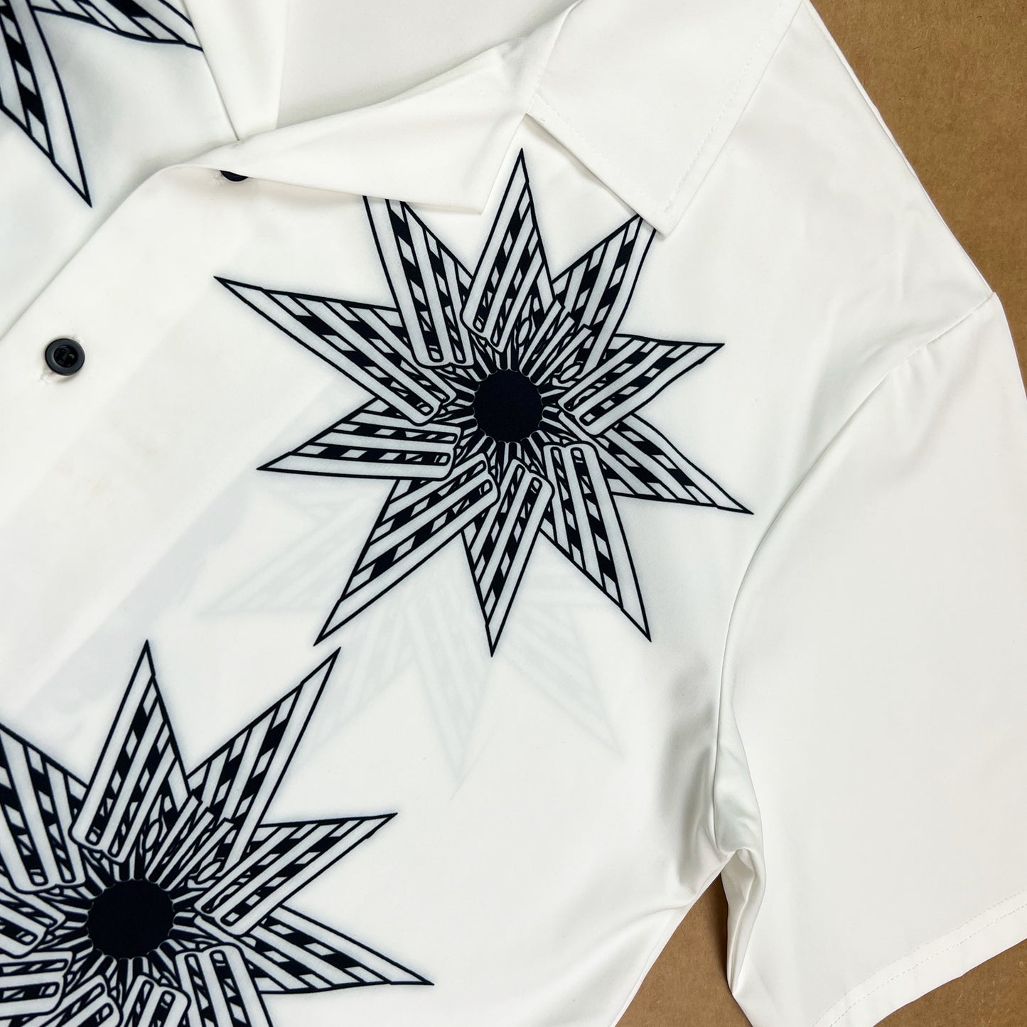 WONDER BUTTON UP (WHITE)