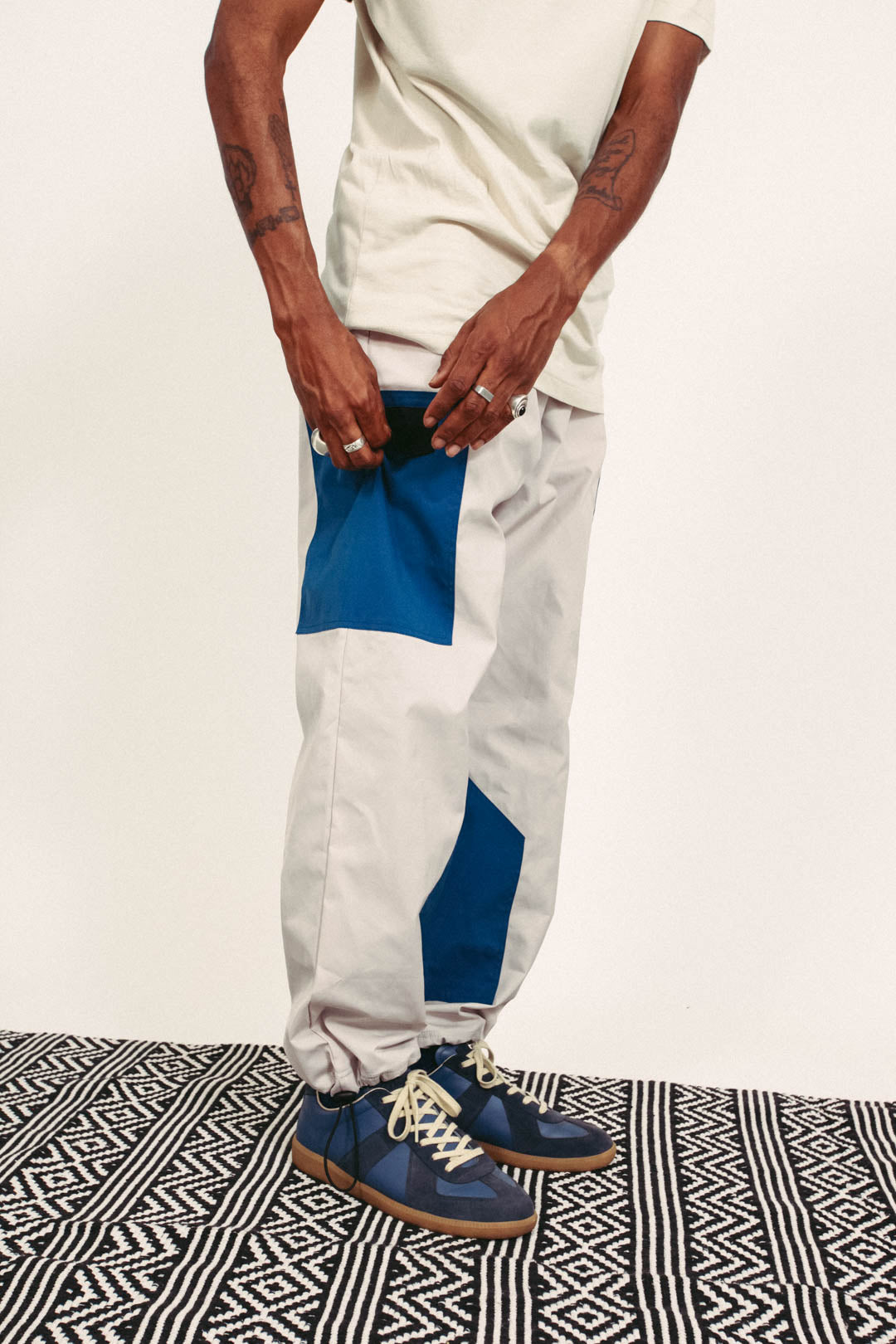 RIVER CARGO VERSION 002 (IVORY/BLUE)