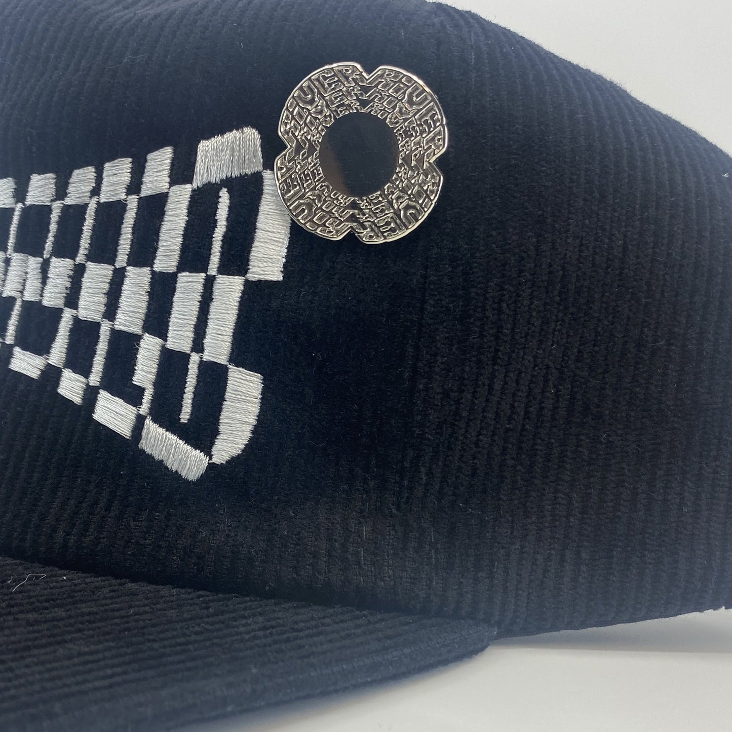 BLOOM PIN (SILVER)