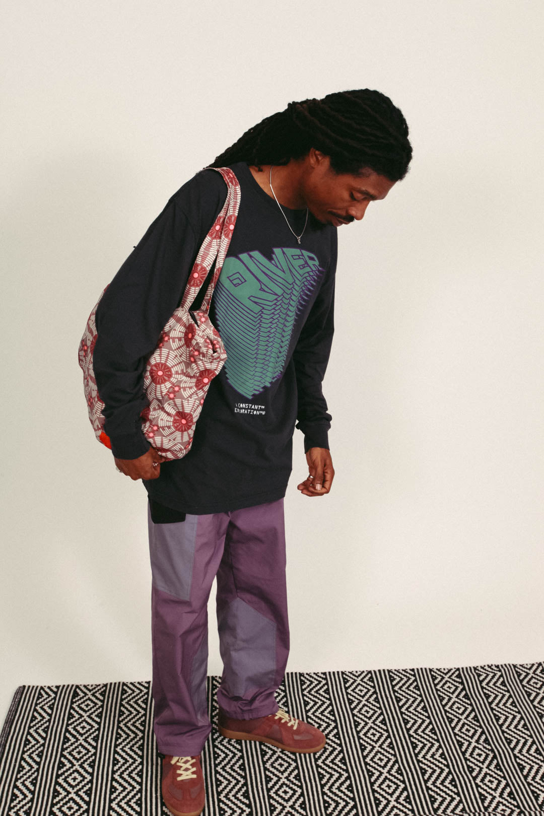 RIVER CARGO VERSION 002 (PURPLE/BARK)