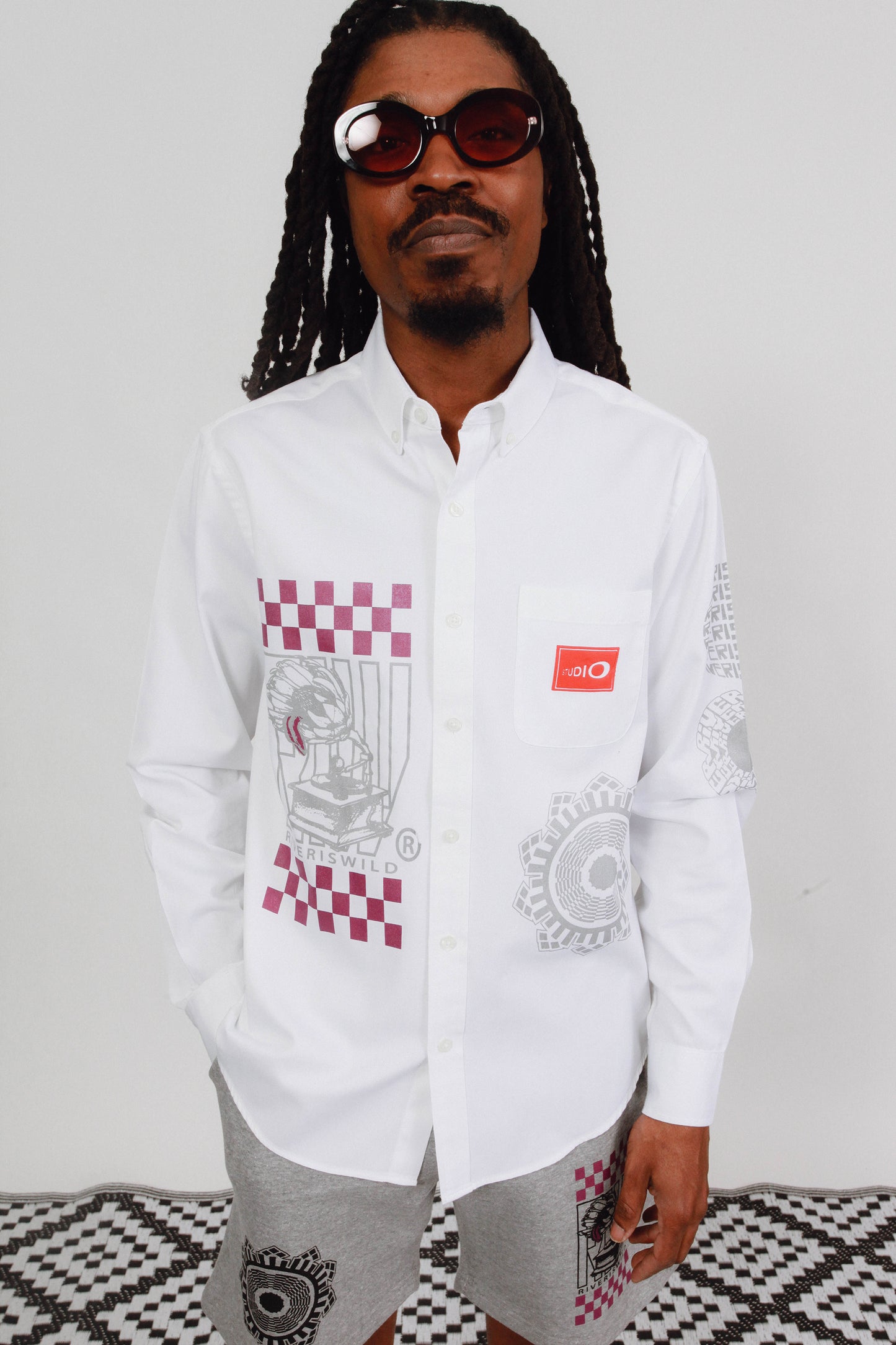 RALLY BUTTON UP (WHITE)